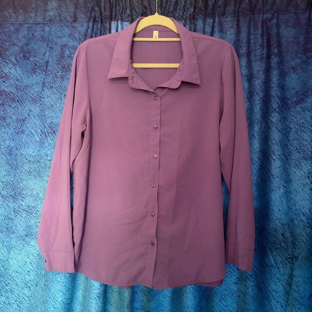 Classic Women's Button-Up Blouse in Mauve